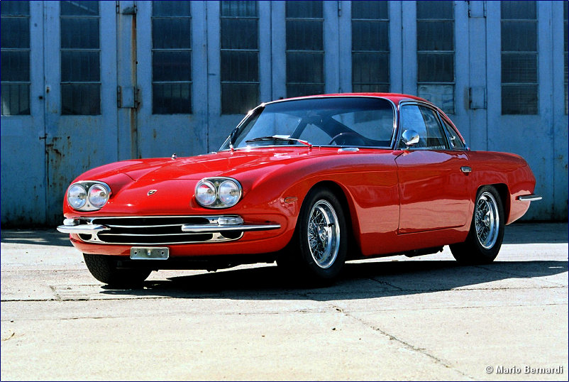 Lamborghini 400 GT 2+2