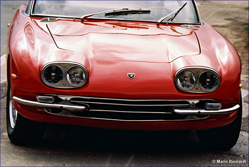 Lamborghini 400 GT 2+2