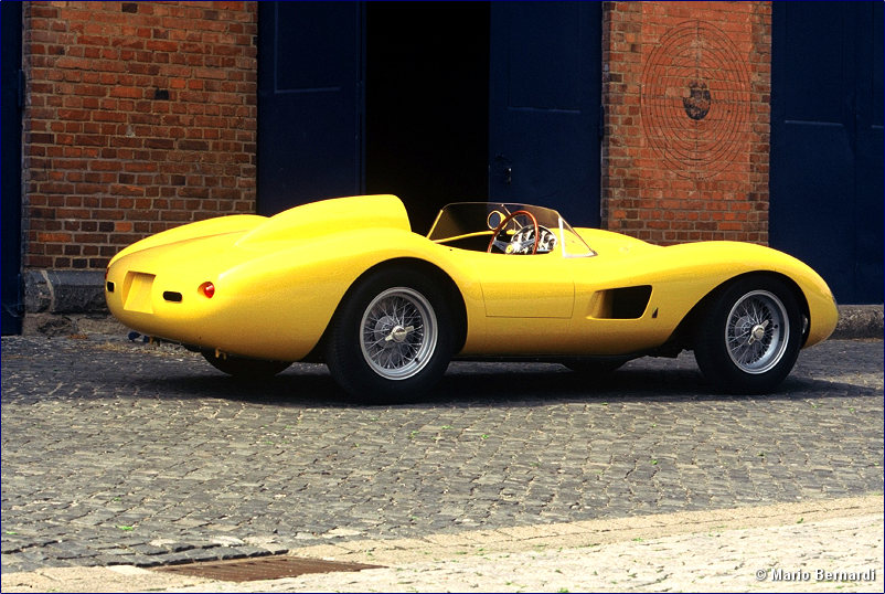 Ferrari 500 TRC