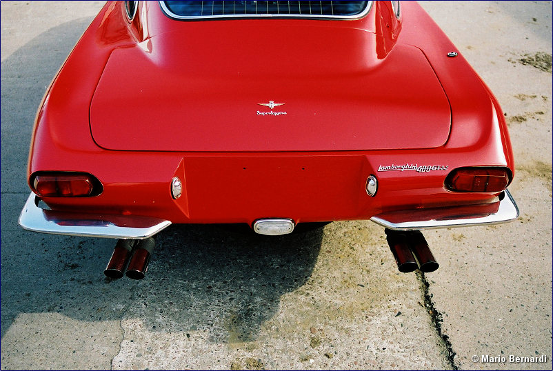 Lamborghini 400 GT 2+2