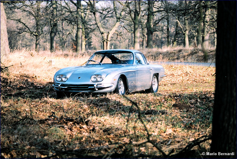 Lamborghini 400 GT 2+2