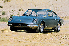 Ferrari 365 GT 2+2